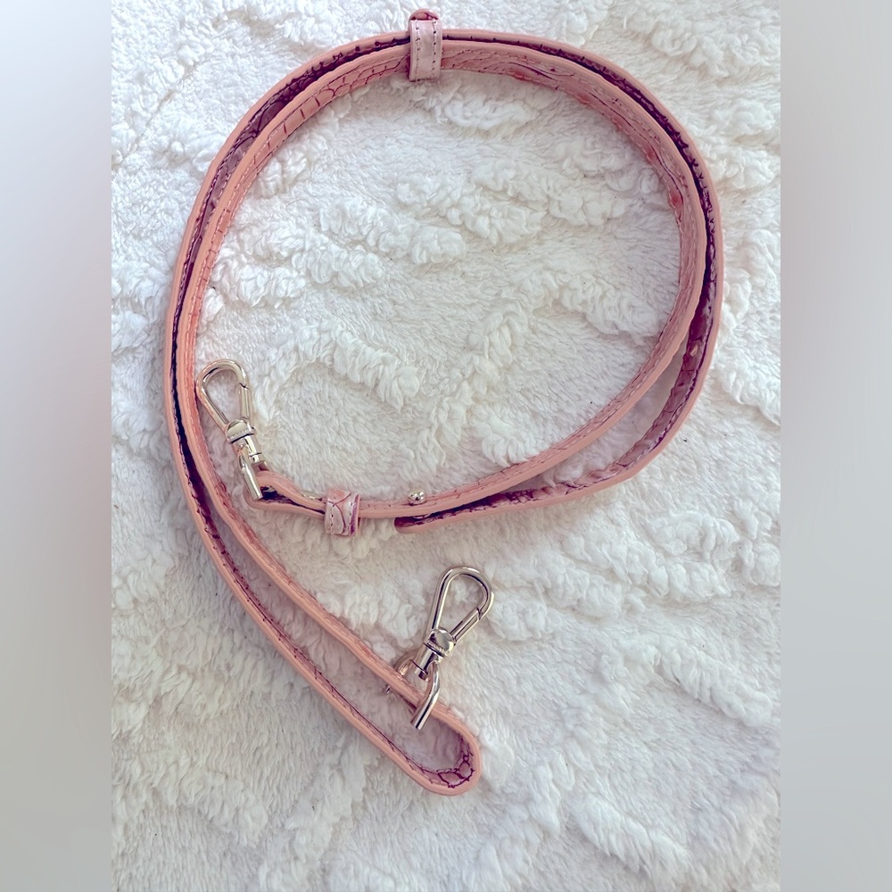 Brahmin strap